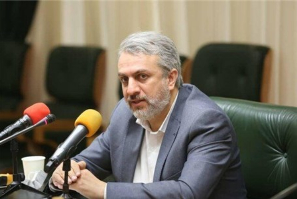 ایران خودرو و سایپا می‌توانند خودرو وارد کنند