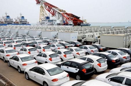 واردات خودرو براساس مجوز وزارت صنعت امکان پذیر است