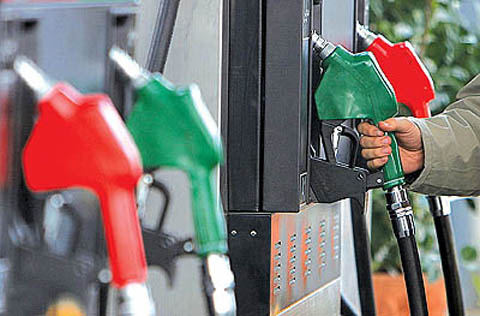 دولت به دنبال تک نرخی کردن بنزین است