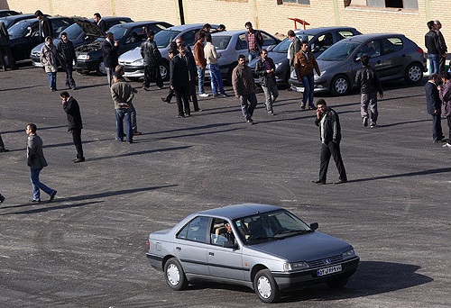 رضایت از فرایند فروش خودرو در ایران کاهش یافت