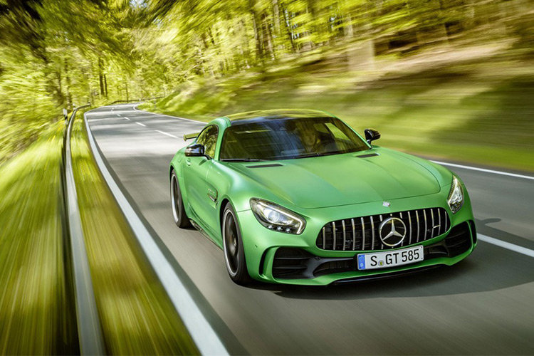 با سیستم آیرودینامیک فعال مرسدس بنز AMG GT R آشنا شوید