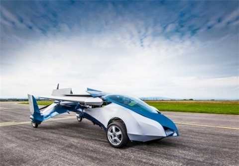 ویدیو معرفی خودروی پرنده Aeromobil با دوبله فارسی