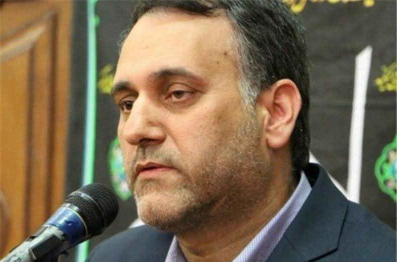 ملاحظه‌کاری ها در صنعت خودرو را باید کنار بگذاریم