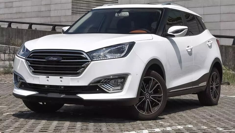 زوتی با پارس خودرو می آید/ عکس