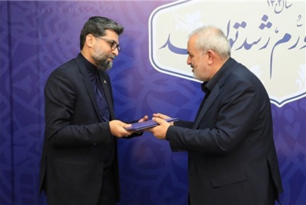 معاون وزیر صمت و مدیرعامل سازمان صنایع کوچک و شهرک‌های صنعتی ایران منصوب شد