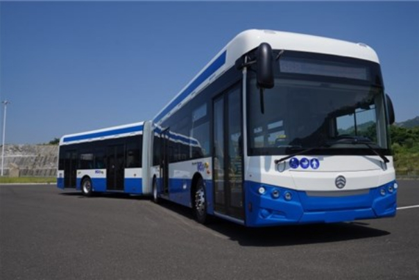 آمادگی چینی برای تولید اتوبوس‌های 18 و 24 متری برای ایران