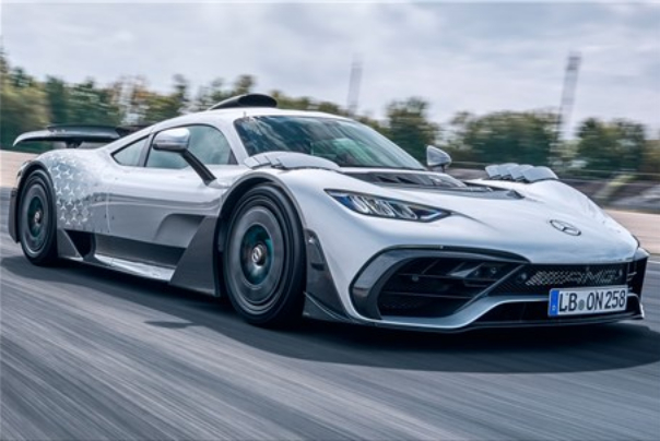 ه گزارش پایگاه خبری «عصر خودرو» به نقل از ایسنا، این خودروساز آمریکایی در سه ماه منتهی به سپتامبر بیش از 426هزار خودرو فروخت که 53درصد از این خودروها را خودروهای برقی باتری‌دار و پلاگین‌هیبریدی‌ها تش منبع سایت خودرونگاران