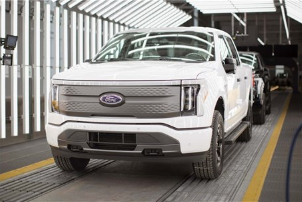 توقف تولید فورد F-150