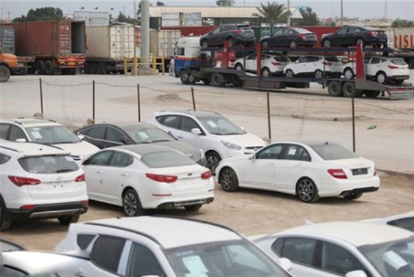 ترخیص 30 درصد خودرو‌های خارجی بلاتکلیف در گمرک خرمشهر