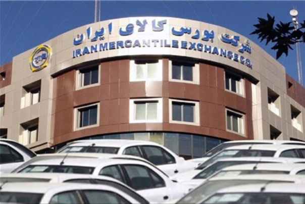 پذیرش 3 خودروی سواری ایران خودرو در بورس کالا