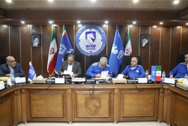 ایران خودرو و بانک تجارت برای تامین مالی و تسهیل در پرداخت‌های قطعه‌سازان تفاهم کردند