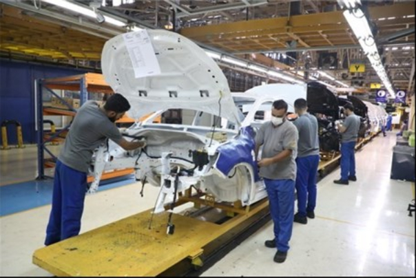 رشد 18 درصدی تولید ایران‌خودرو و عزم این شرکت برای تداوم تولید