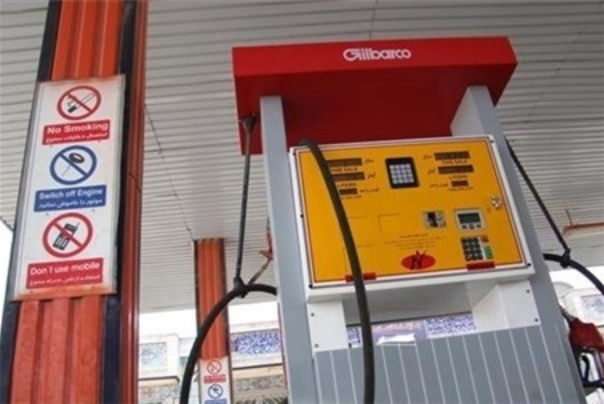 هیچکدام از جایگاه‌های سوخت تعطیل نیستند
